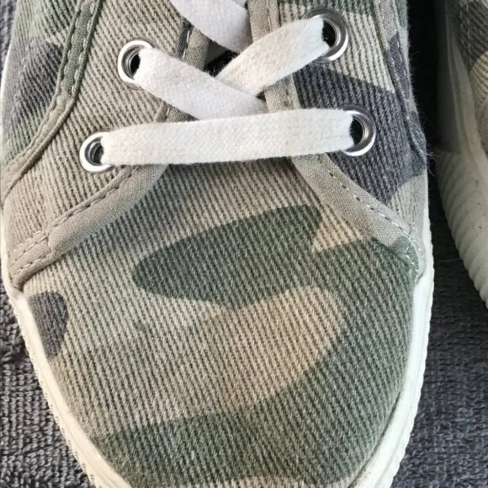 Steve Madden steve madden